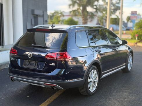 Used 2017 Volkswagen Golf Alltrack S AWD/4WD image 8