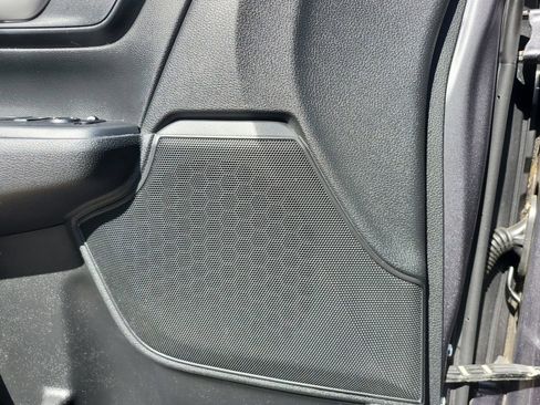 Used 2018 Honda CR-V LX image 23
