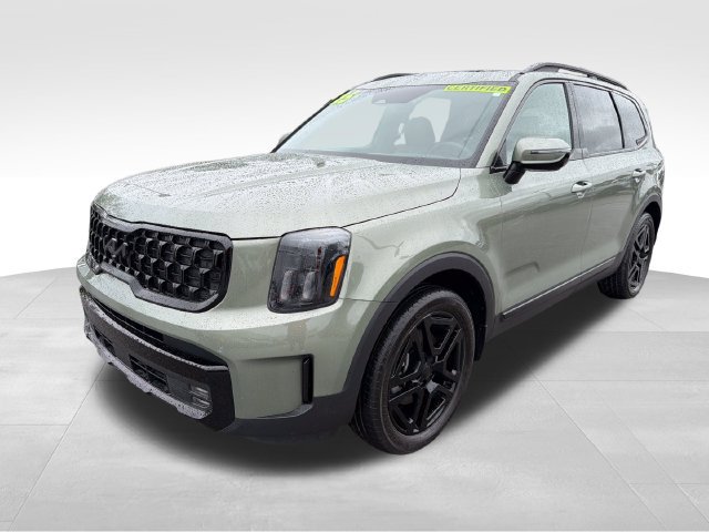 Certified 2025 Kia Telluride SX X-Line AWD/4WD image 3