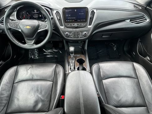 Used 2024 Chevrolet Malibu LT FWD image 12