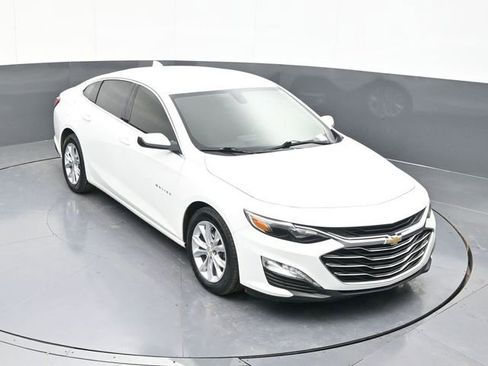 Used 2021 Chevrolet Malibu LT image 60