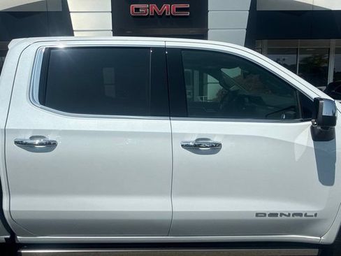 New 2026 GMC Sierra 1500 Denali AWD/4WD image 29