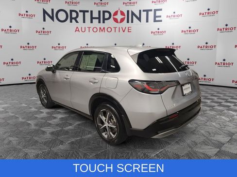 Used 2023 Honda HR-V EX-L image 6