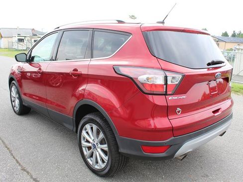 Used 2017 Ford Escape Titanium AWD/4WD image 5