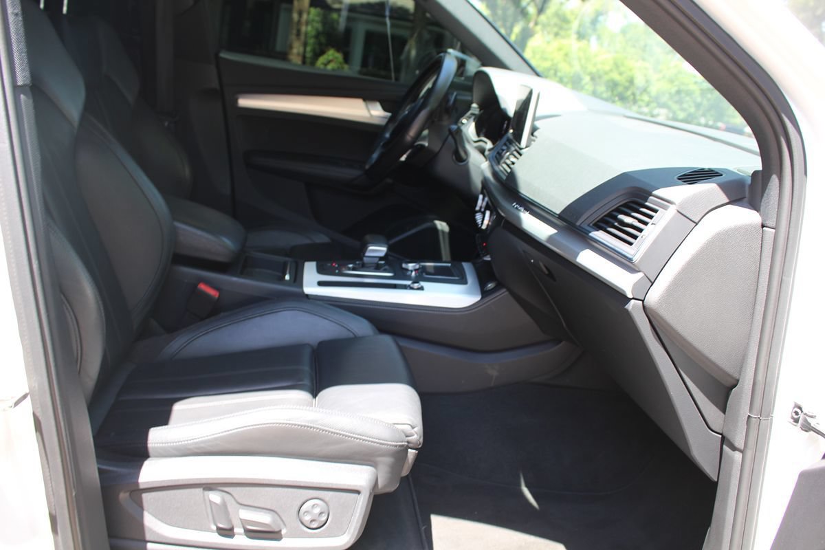Used 2018 Audi SQ5 Prestige w/ Prestige Package AWD/4WD image 21
