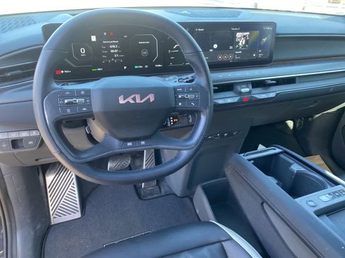 Used 2024 Kia EV9 GT-Line AWD/4WD image 10