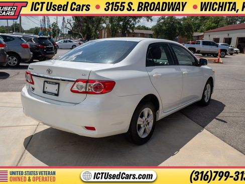 Used 2011 Toyota Corolla LE FWD image 5