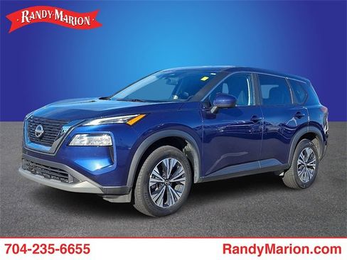 Used 2023 Nissan Rogue SV image 1