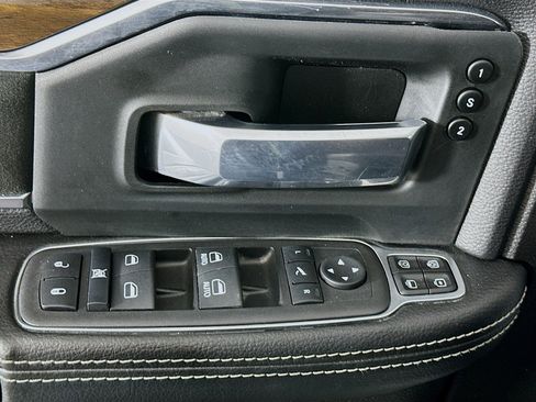 Used 2024 RAM 2500 Laramie w/ Safety Group image 15