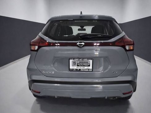 Certified 2023 Nissan Kicks SV image 9