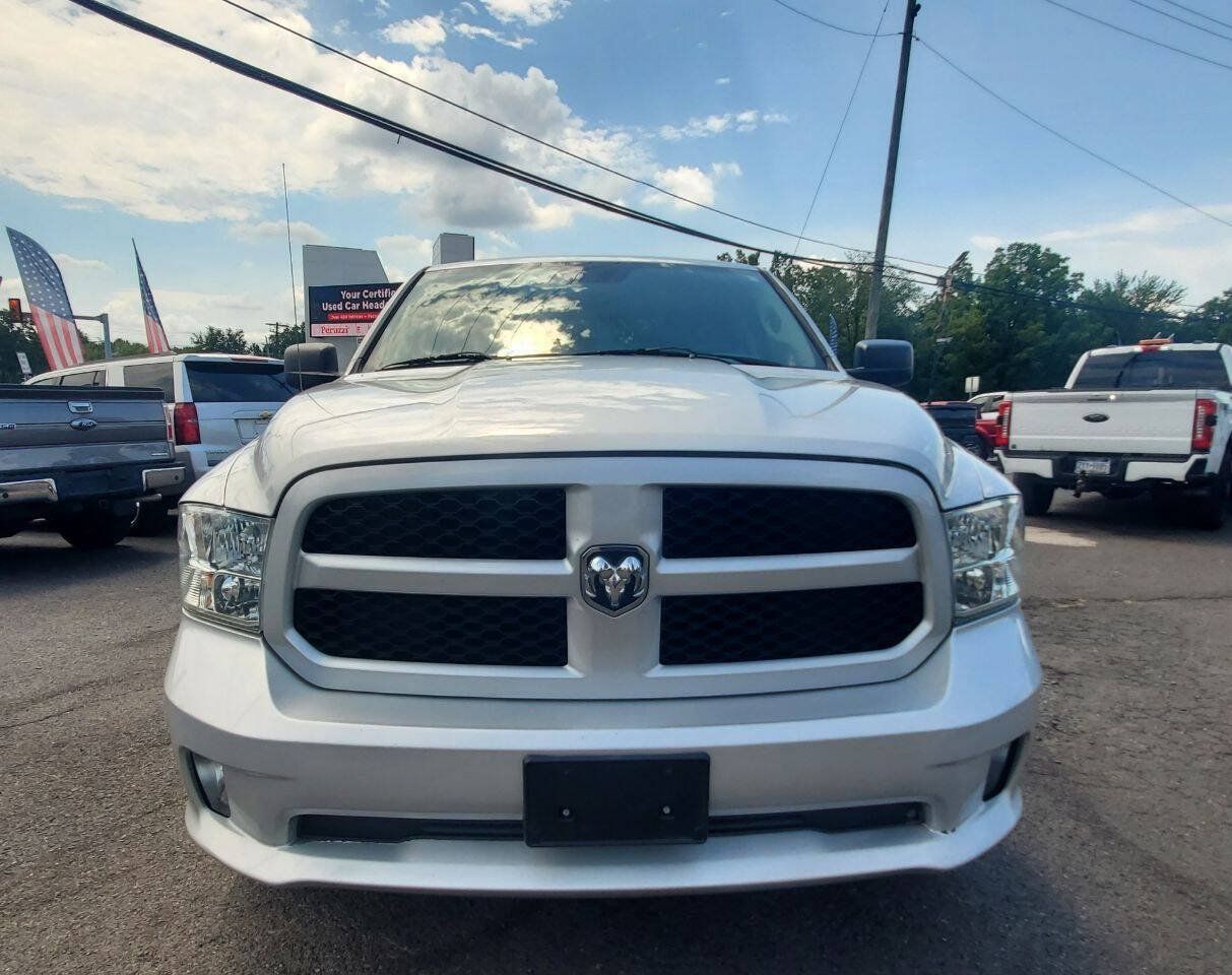 Used 2015 RAM 1500 Express AWD/4WD image 9