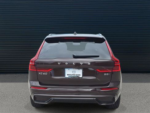 New 2026 Volvo XC60 B5 Plus w/ Climate Package image 4