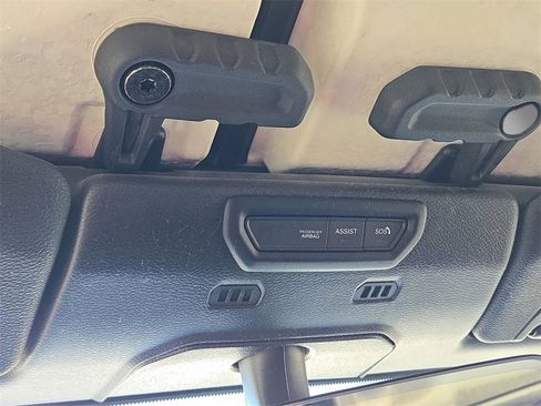 Certified 2021 Jeep Wrangler Unlimited Rubicon image 32