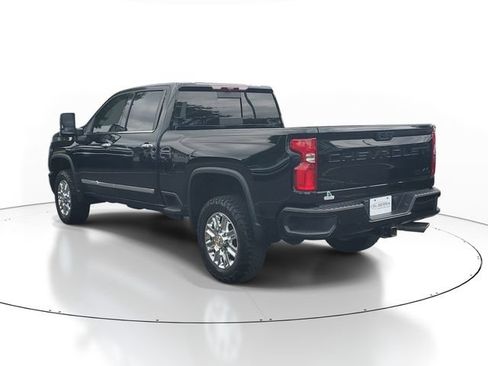 Certified 2024 Chevrolet Silverado 2500 High Country w/ Technology Package AWD/4WD image 3