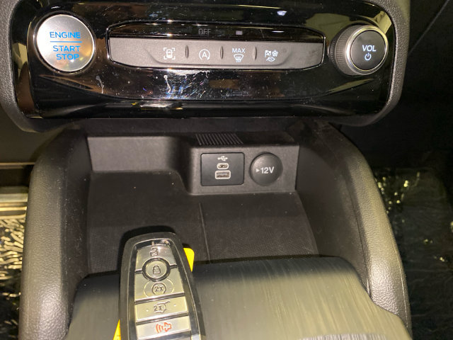 Used 2024 Ford Escape ST-Line w/ Tech Pack #1 AWD/4WD image 29