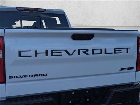 New 2026 Chevrolet Silverado 1500 ZR2 w/ LPO, Dark Essentials Package AWD/4WD image 30