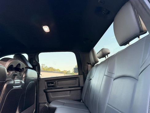 Used 2022 RAM 3500 Tradesman image 11