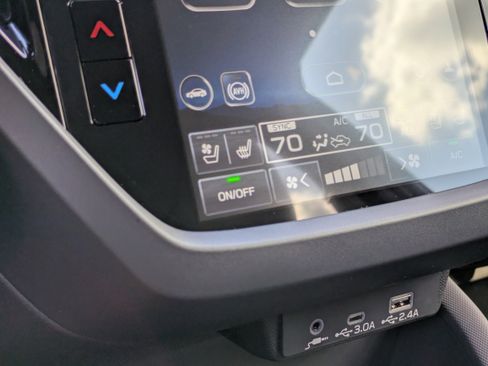 New 2025 Subaru Forester Touring image 31