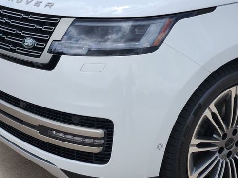 New 2026 Land Rover Range Rover Long Wheelbase SE AWD/4WD image 8