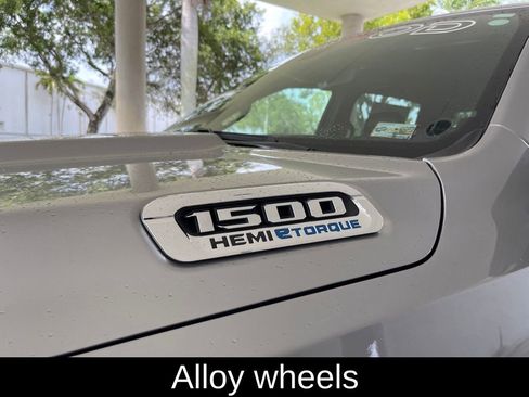 New 2022 RAM 1500 Big Horn image 12