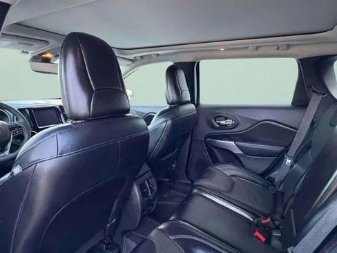 Used 2022 Jeep Cherokee Limited w/ Elite Package image 45