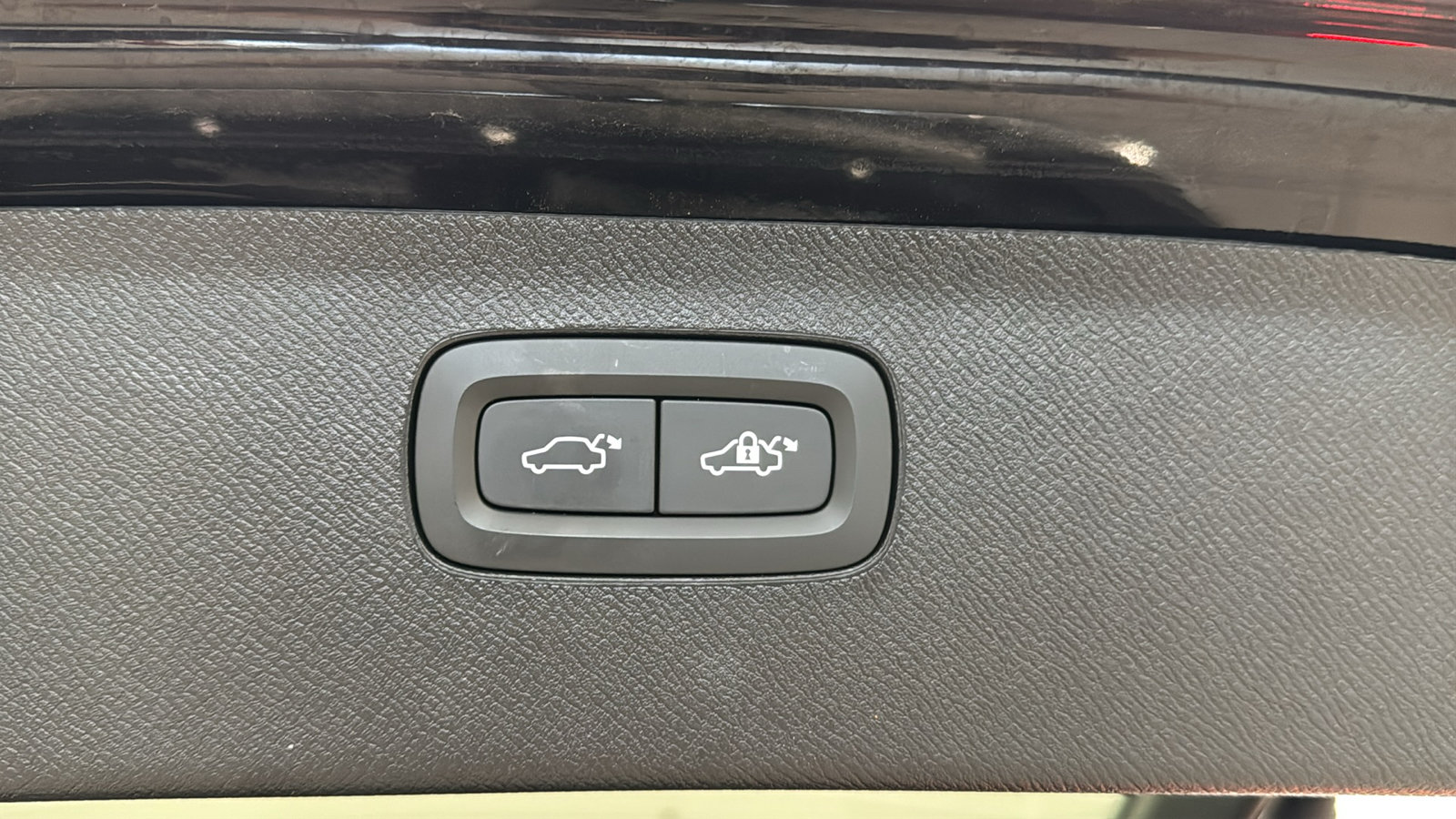 Used 2026 Volvo XC90 B6 Plus AWD/4WD image 31