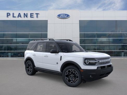 New 2025 Ford Bronco Sport Outer Banks image 9