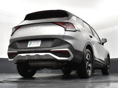Used 2024 Kia Sportage LX image 13