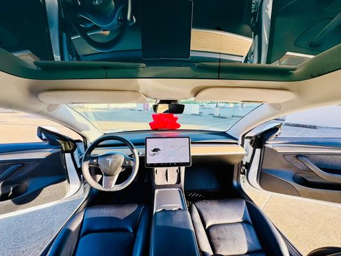 Used 2021 Tesla Model 3 Standard Range Plus RWD image 21
