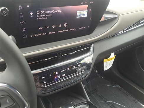 New 2026 Buick Envista Avenir image 21