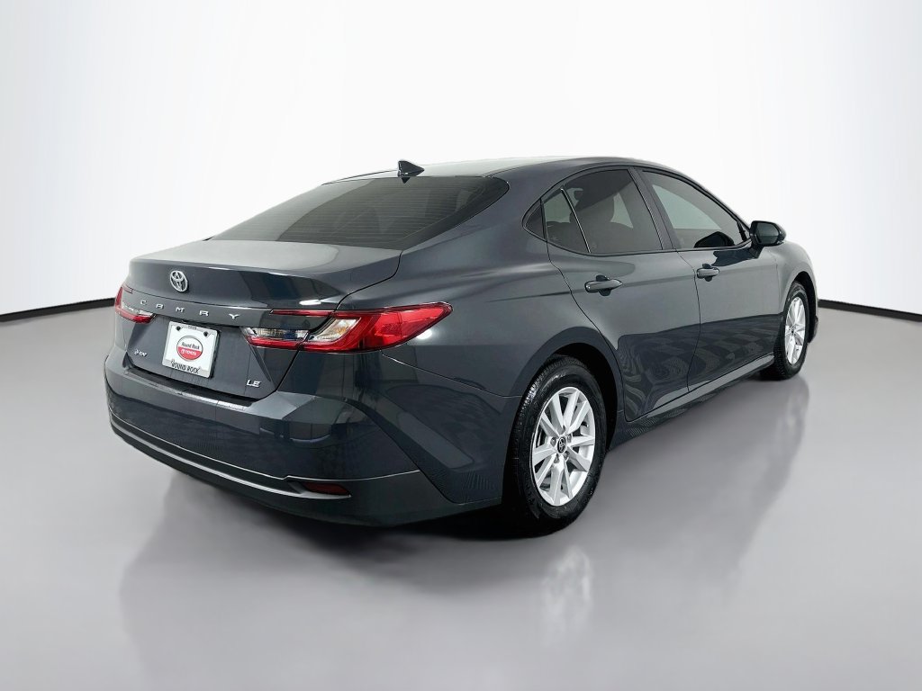 Used 2026 Toyota Camry LE w/ Convenience Package FWD image 5