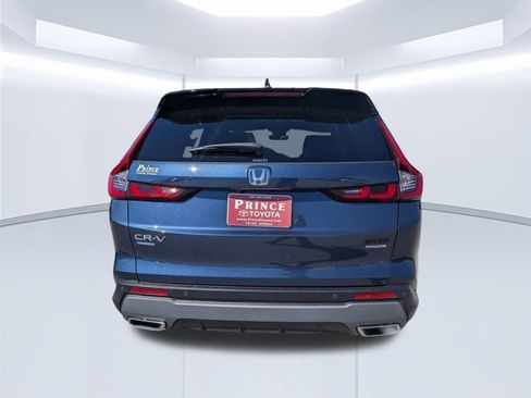 Used 2023 Honda CR-V Sport Touring image 4