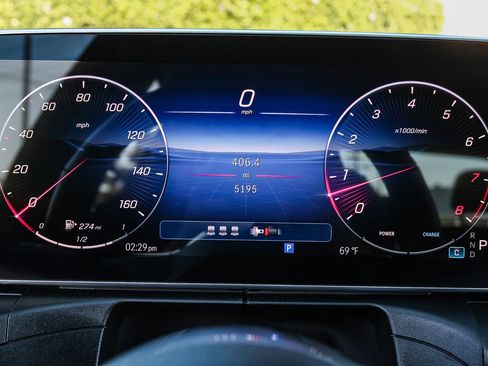 Certified 2025 Mercedes-Benz C 300 4MATIC Sedan image 22