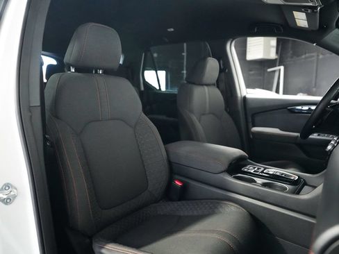 Used 2023 Honda Pilot Sport image 37