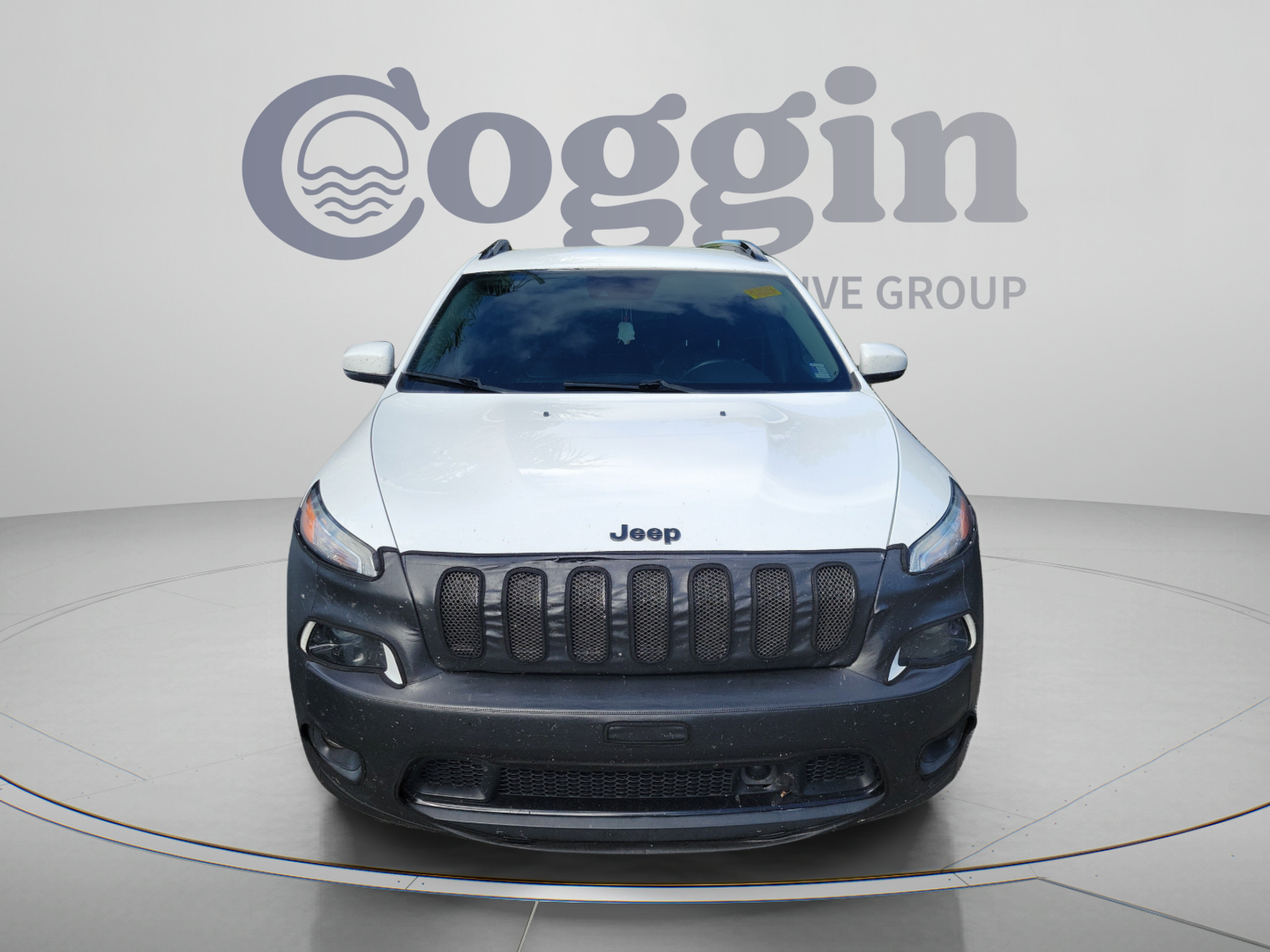 Used 2018 Jeep Cherokee Limited w/ Technology Group FWD image 8