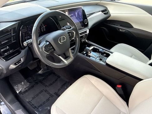 Used 2024 Lexus RX 350 FWD w/ Technology Package image 13