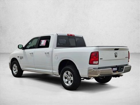 Used 2020 RAM 1500 Classic SLT w/ Luxury Group AWD/4WD image 8