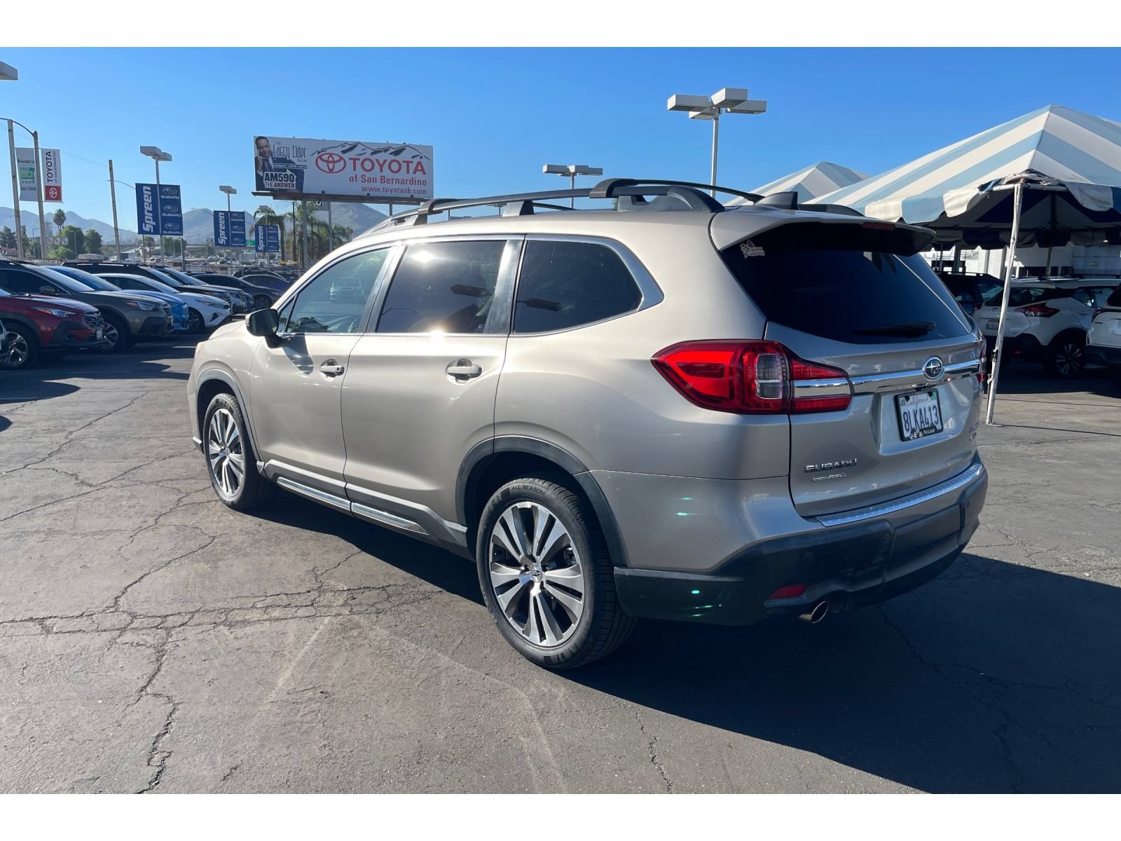 Used 2019 Subaru Ascent Limited w/ Popular Package #3 AWD/4WD image 3