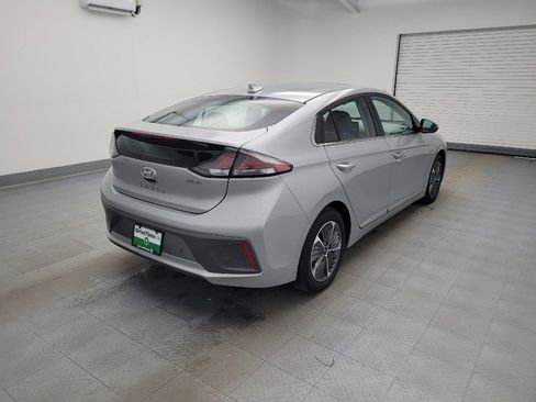 Used 2020 Hyundai Ioniq Limited image 9