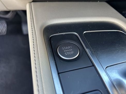 Used 2023 INFINITI QX60 Luxe w/ Cargo Package FWD image 35