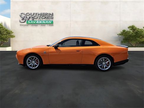 New 2025 Dodge Charger R/T Scat Pack w/ Track Pack image 2