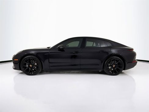 New 2026 Porsche Panamera image 2