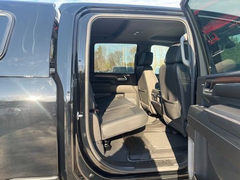 Used 2024 GMC Sierra 2500 Denali w/ Denali Reserve Package image 33