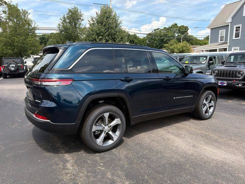 New 2026 Jeep Grand Cherokee Limited AWD/4WD image 2
