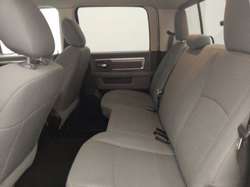 Used 2020 RAM 1500 Classic SLT RWD image 18