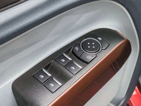 Used 2024 Ford Maverick Lariat FWD image 13