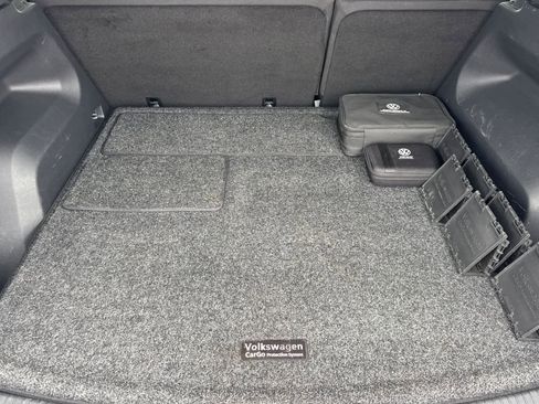 Used 2021 Volkswagen Atlas Cross Sport S image 15