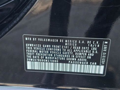 Used 2019 Volkswagen Jetta SE w/ Cold Weather Package image 33