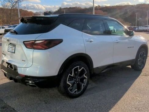 Certified 2022 Chevrolet Blazer RS w/ Enhanced Convenience Package image 8