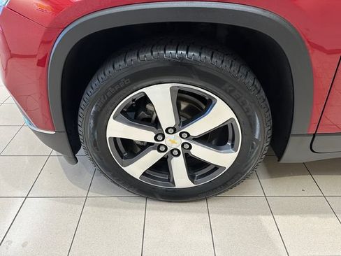 Used 2018 Chevrolet Traverse LT AWD/4WD image 28
